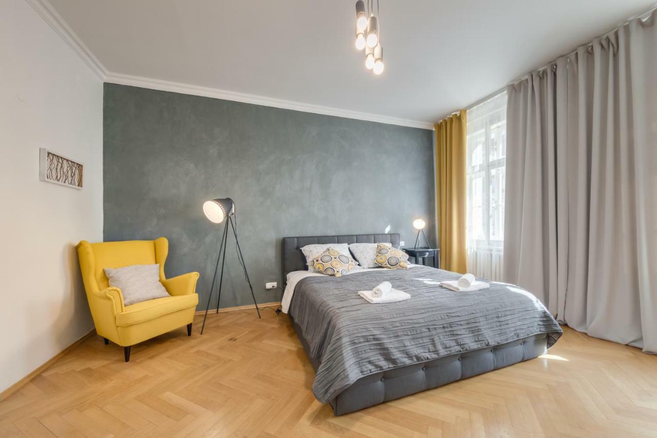 Nejedleho Apartmeet Praag Buitenkant foto