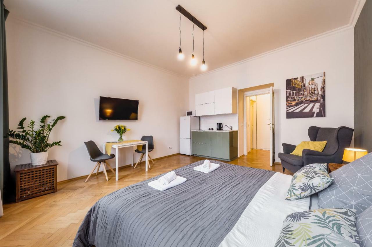 Nejedleho Apartmeet Praag Buitenkant foto
